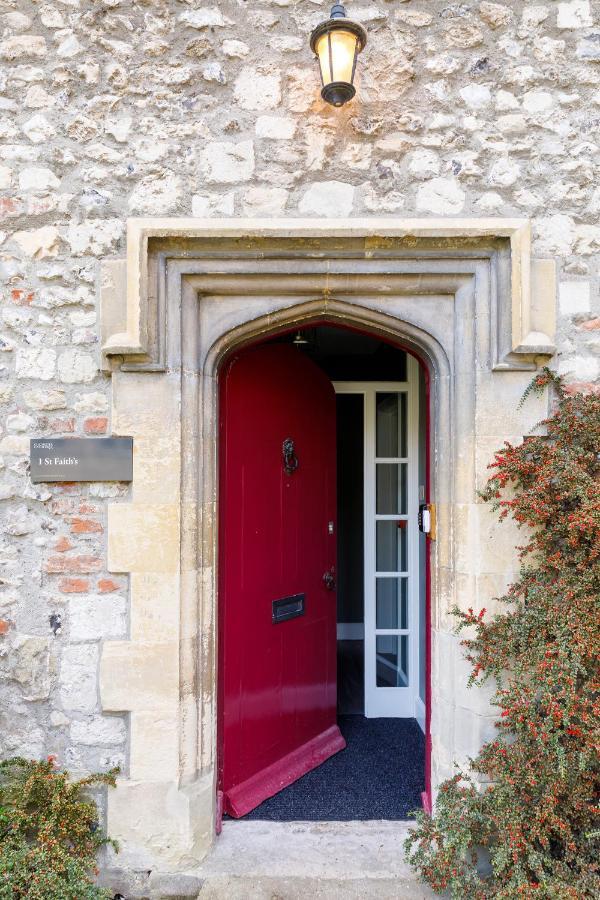 Cloisters Cottage Τσίτσεστερ Εξωτερικό φωτογραφία